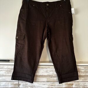 🤎 NWT Jeanstar Brown Cargo Capri Pants Size 16W Utility Pockets
